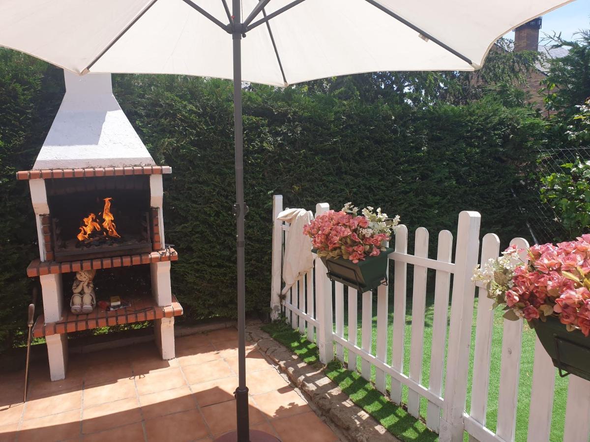 El Rincon De Alicia Villa Mataelpino Ngoại thất bức ảnh